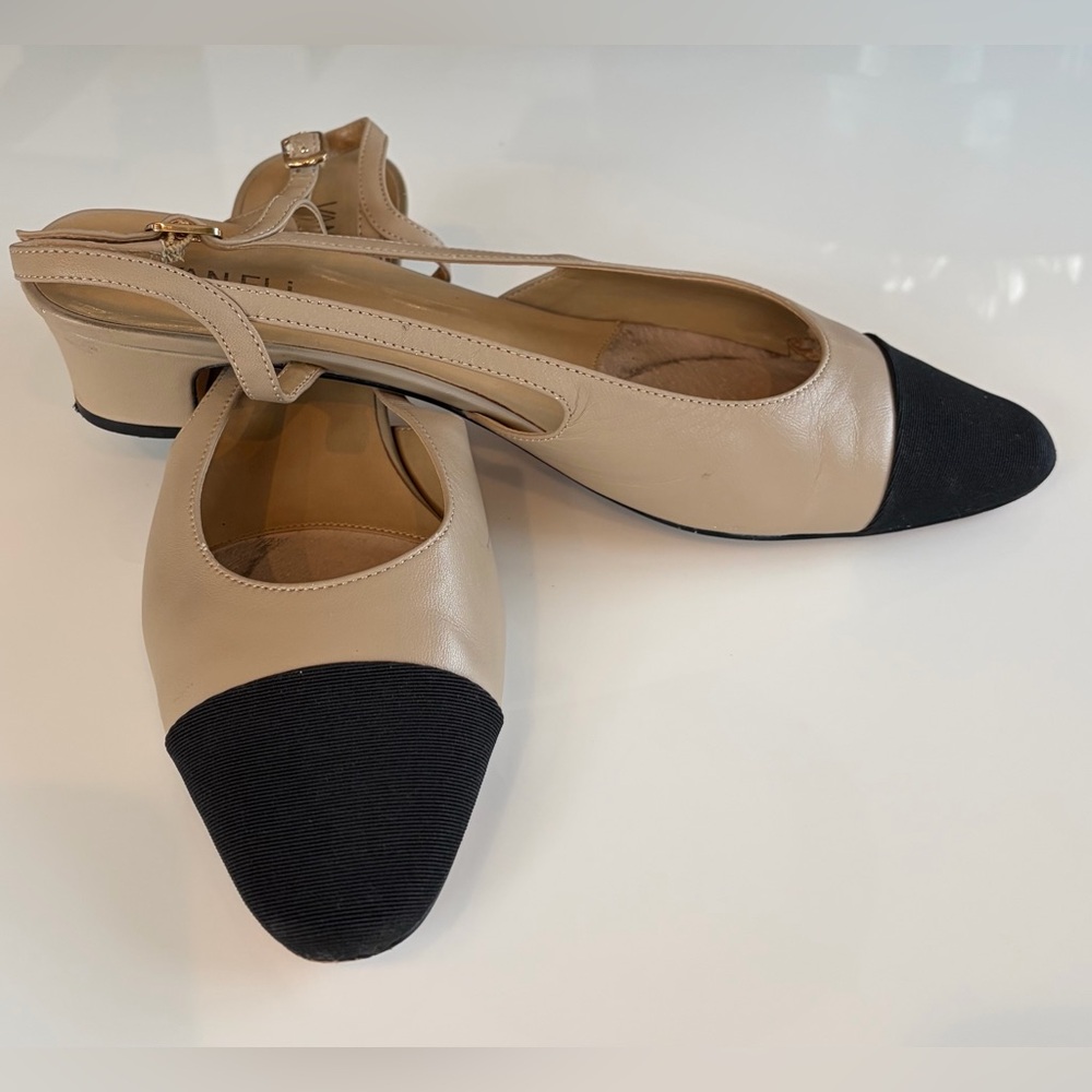 VANELI Aliz Round Toe Slingback Pumps Pudding Nappa Beige / Black  Sz 12 Narrow